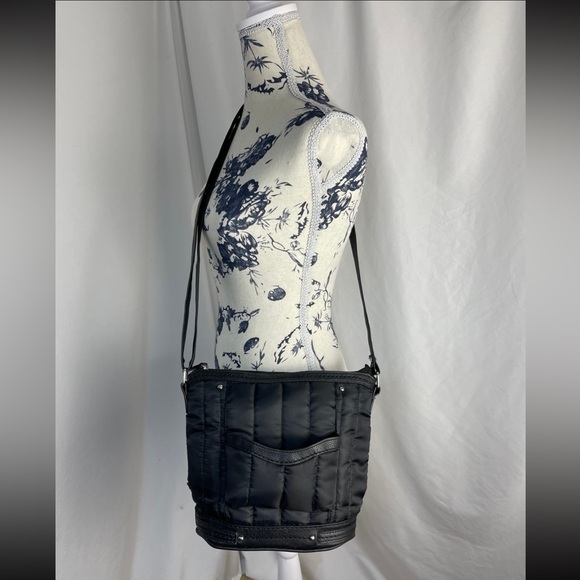 B.Ø.C GILBERTON PUFFER CROSSBODY / SHOULDER BAG • BLACK • PERFECT CONDITION - Picture 4 of 12